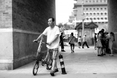Homme et son vélo