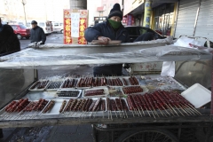 Tanghulu seller in Jixi